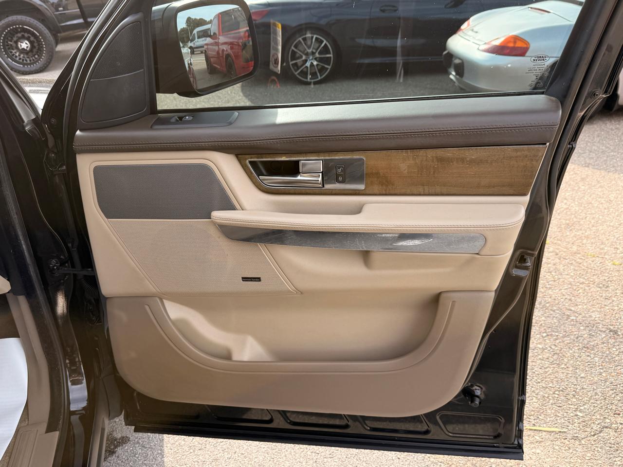 Land Rover Range Rover Sport 4WD 4dr HSE LUX 2013