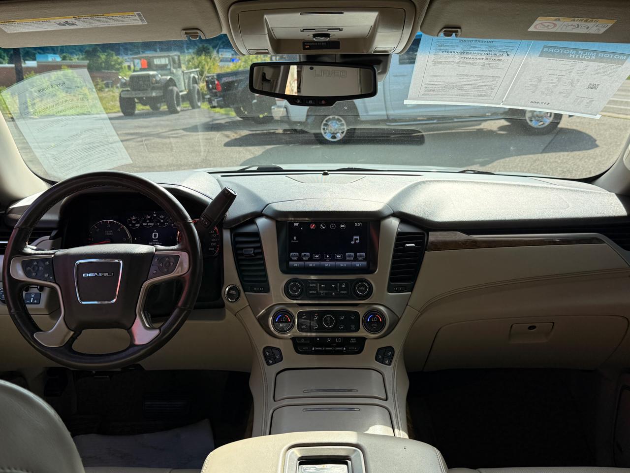 GMC Yukon 4WD 4dr Denali 2016