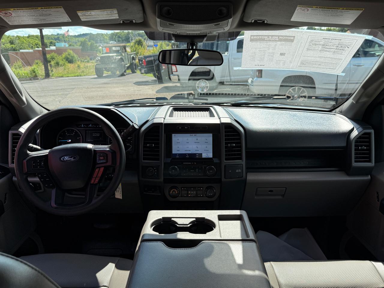 Ford Super Duty F-350 DRW  2022