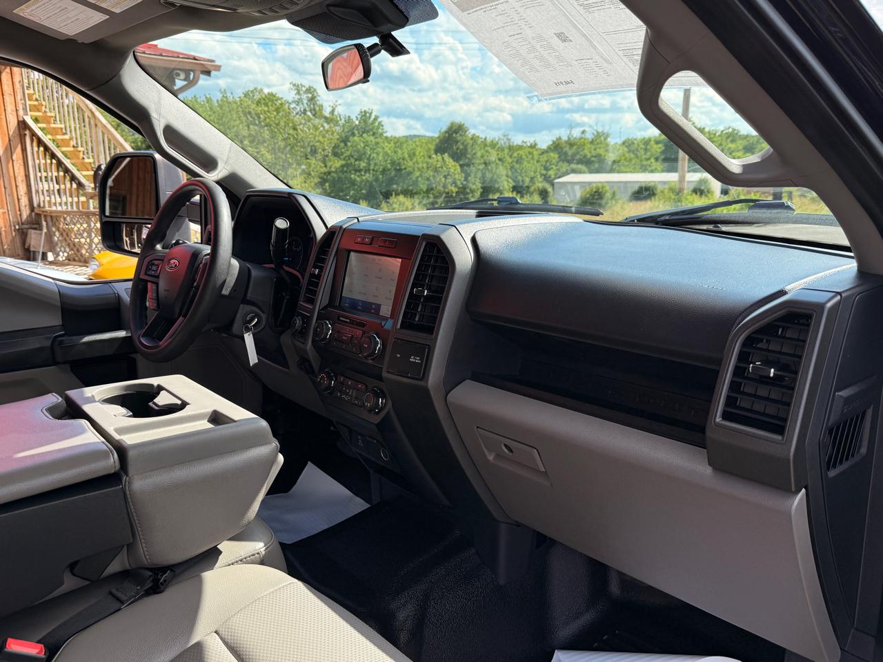 Ford Super Duty F-350 DRW  2022