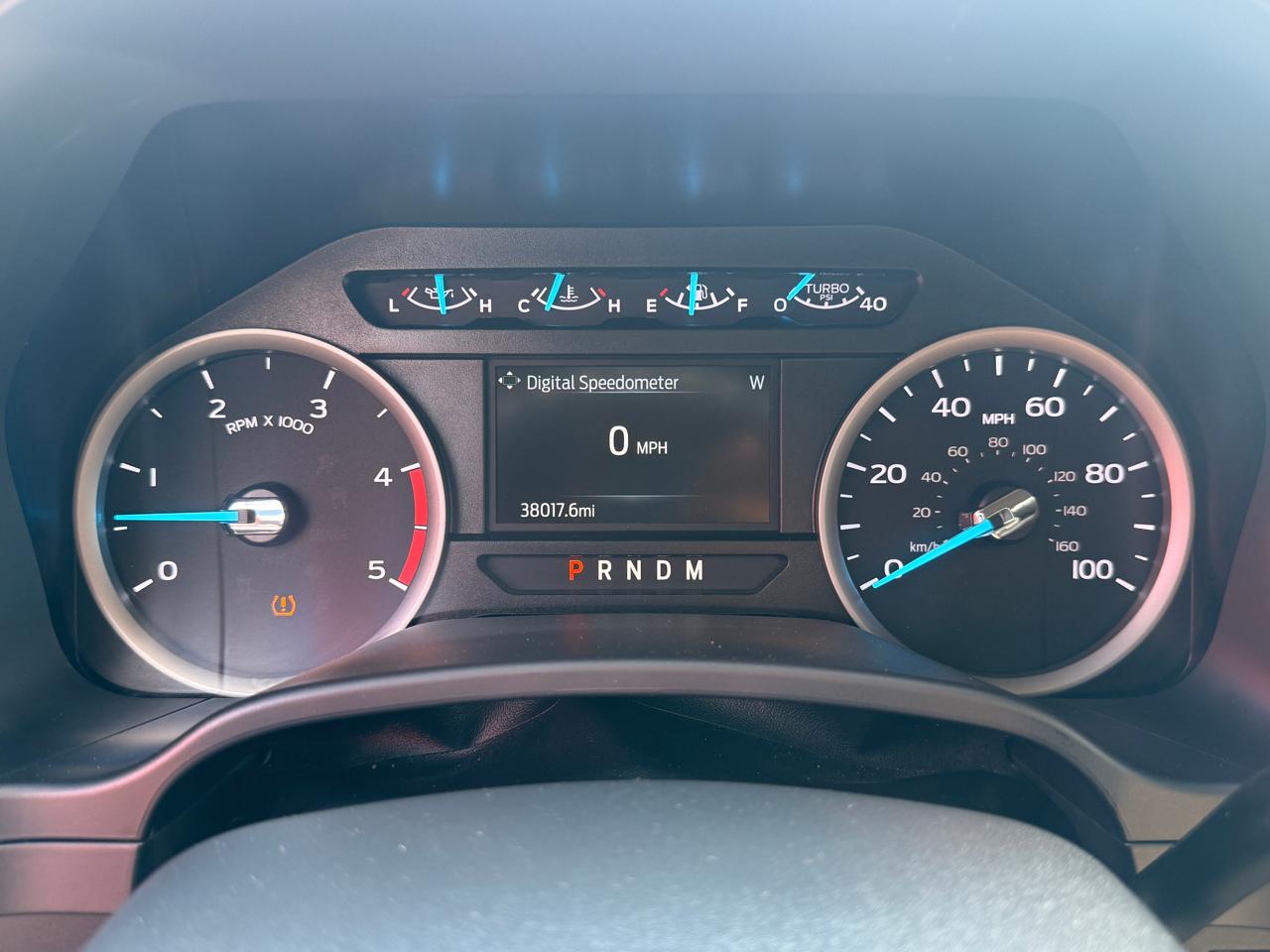 Ford Super Duty F-350 DRW  2022