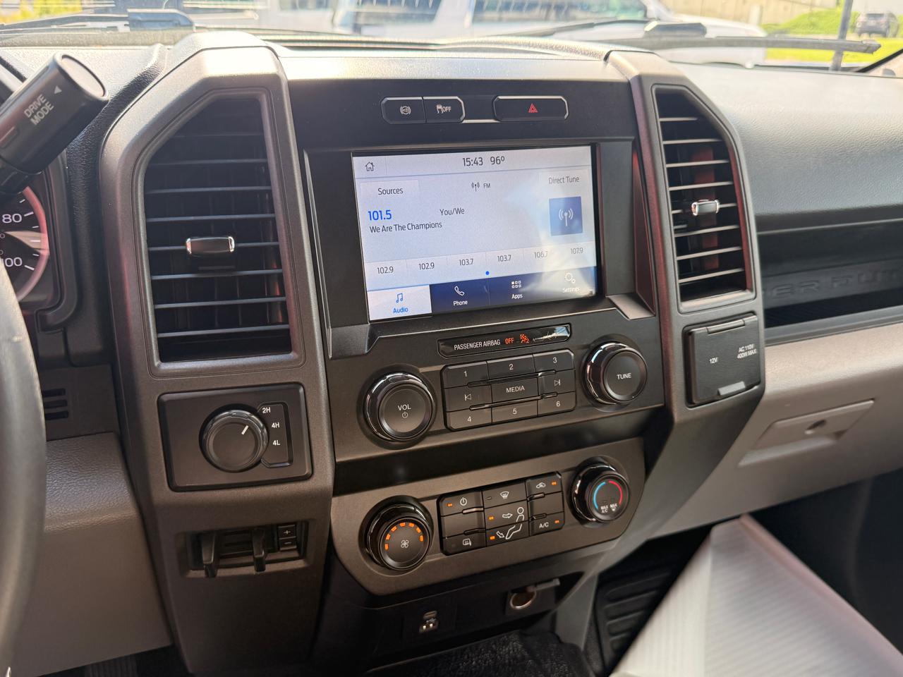 Ford Super Duty F-350 DRW  2022