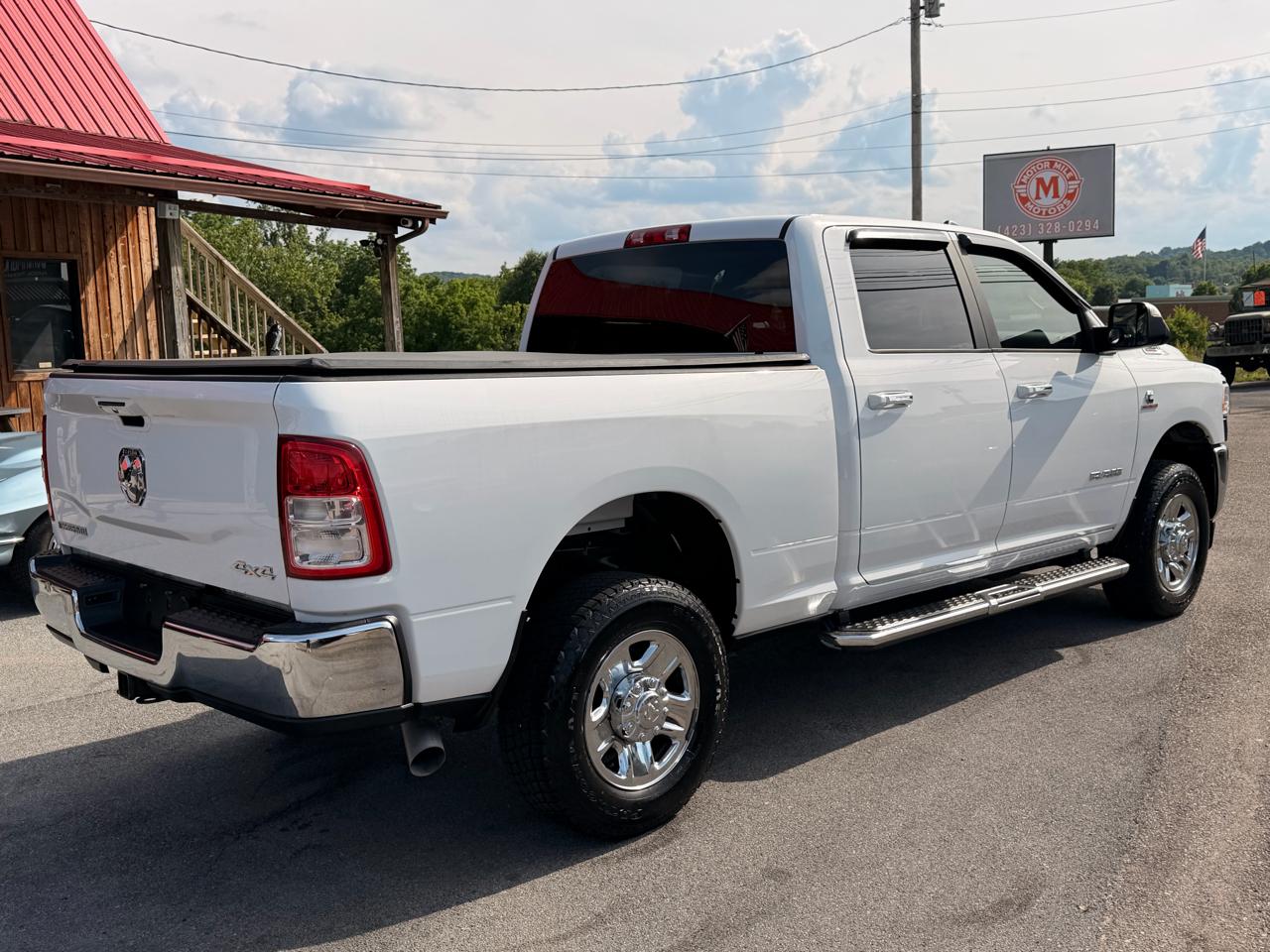 RAM 2500 Big Horn 4x4 Crew Cab 6'4" Box 2019