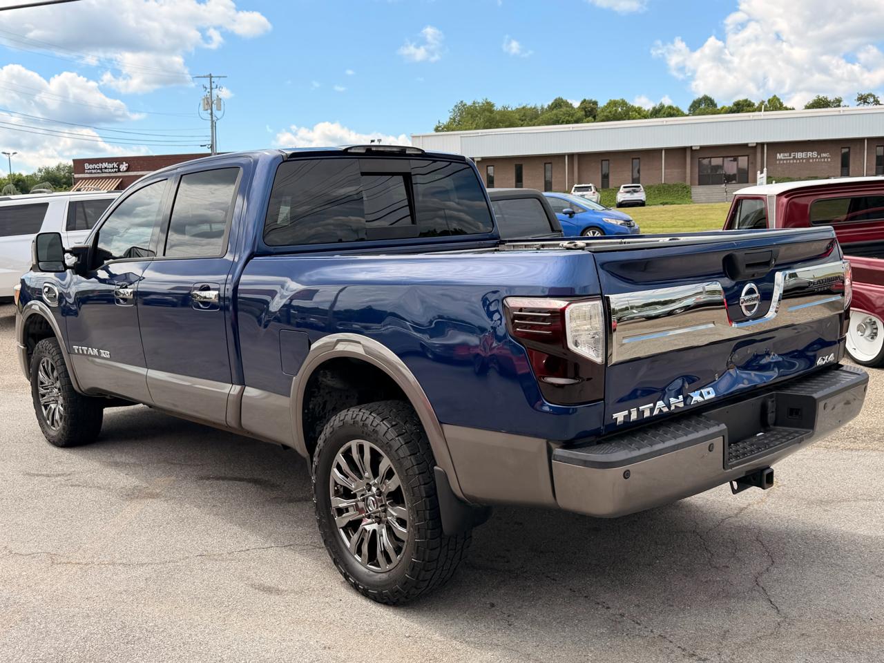 Nissan Titan XD 4WD Crew Cab Platinum Reserve Diesel 2016