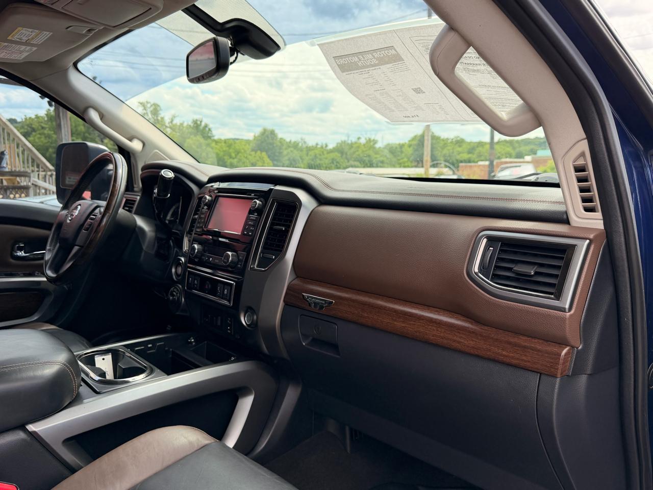 Nissan Titan XD 4WD Crew Cab Platinum Reserve Diesel 2016