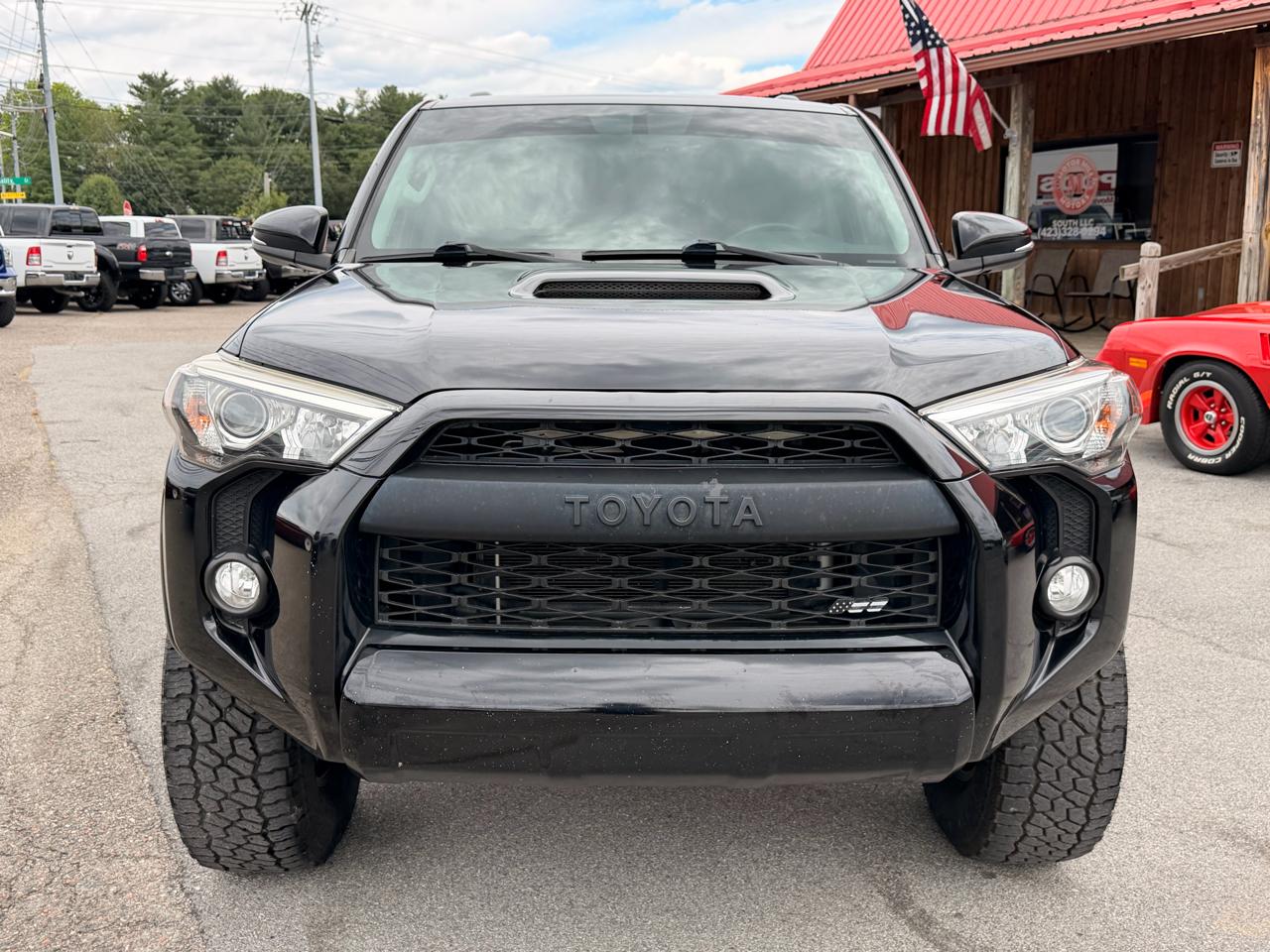 Toyota 4Runner TRD Off Road Premium 4WD (Natl) 2019