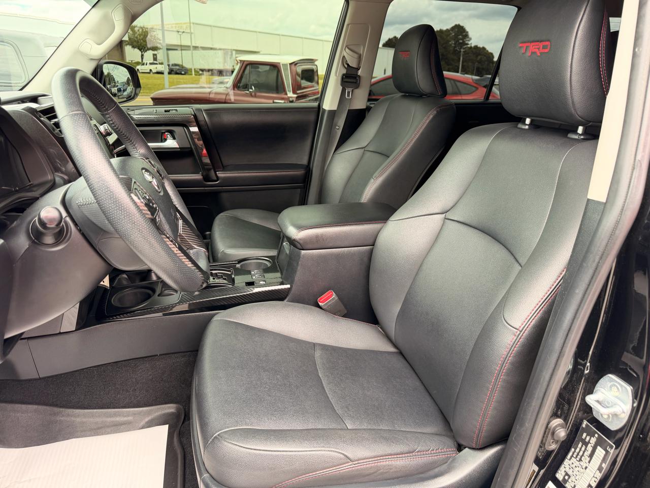 Toyota 4Runner TRD Off Road Premium 4WD (Natl) 2019