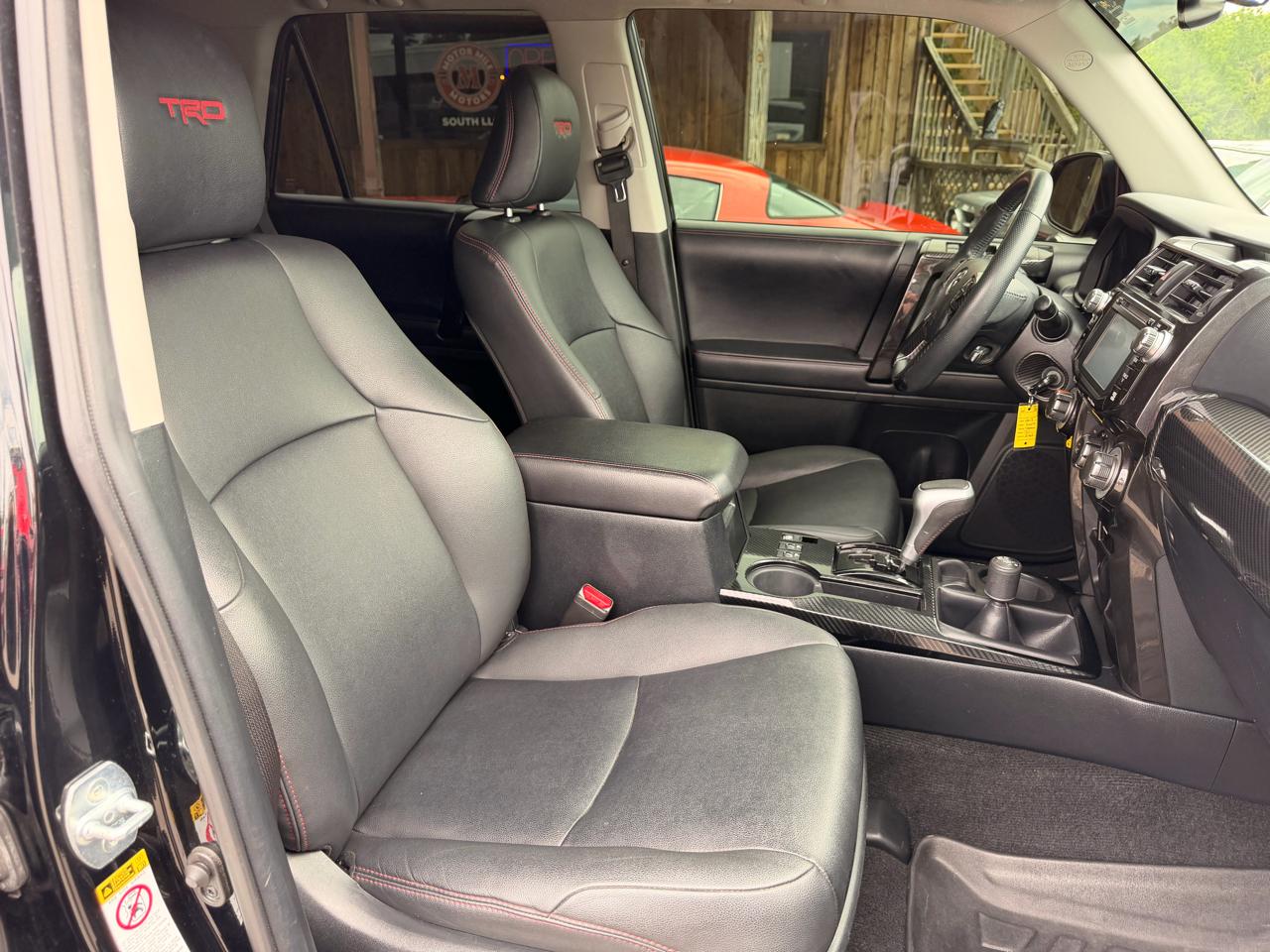 Toyota 4Runner TRD Off Road Premium 4WD (Natl) 2019