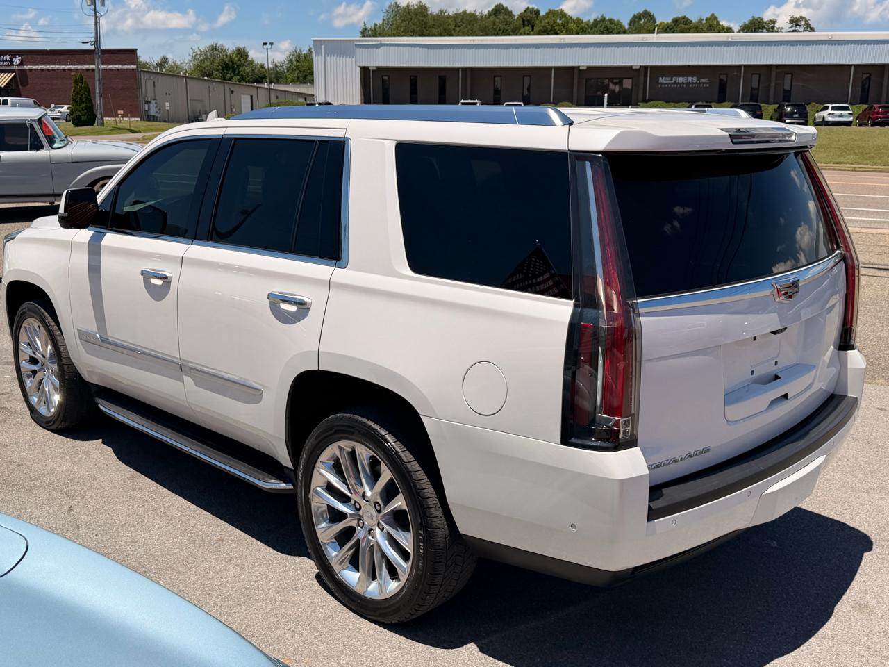 Cadillac Escalade 4WD 4dr Luxury 2020