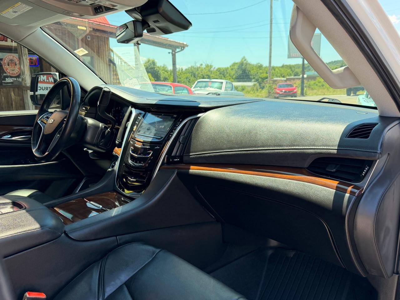 Cadillac Escalade 4WD 4dr Luxury 2020