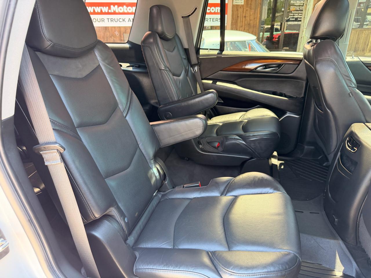 Cadillac Escalade 4WD 4dr Luxury 2020