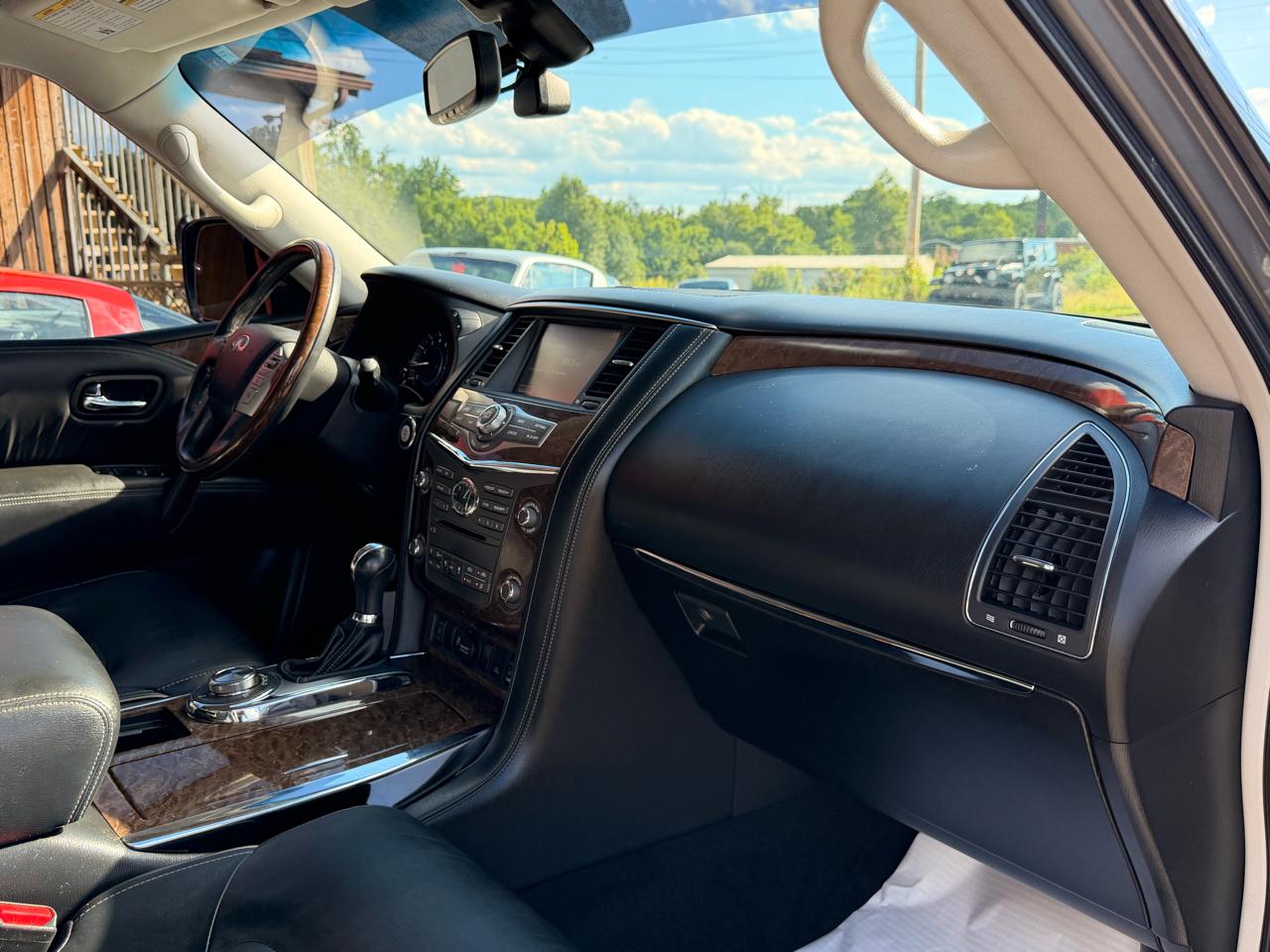 Infiniti QX80 4WD 4dr 2016