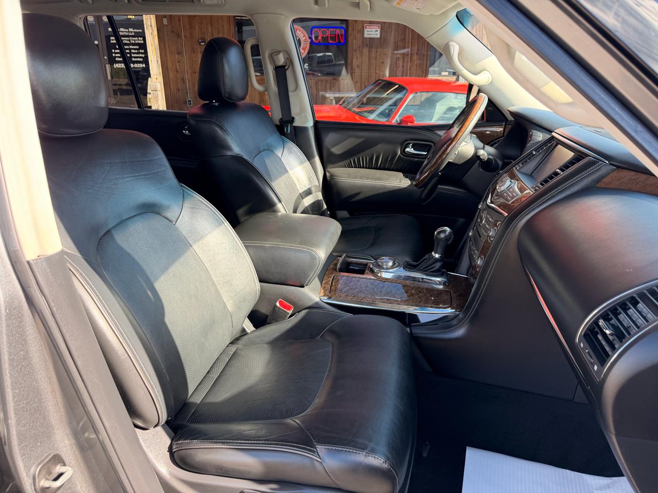Infiniti QX80 4WD 4dr 2016