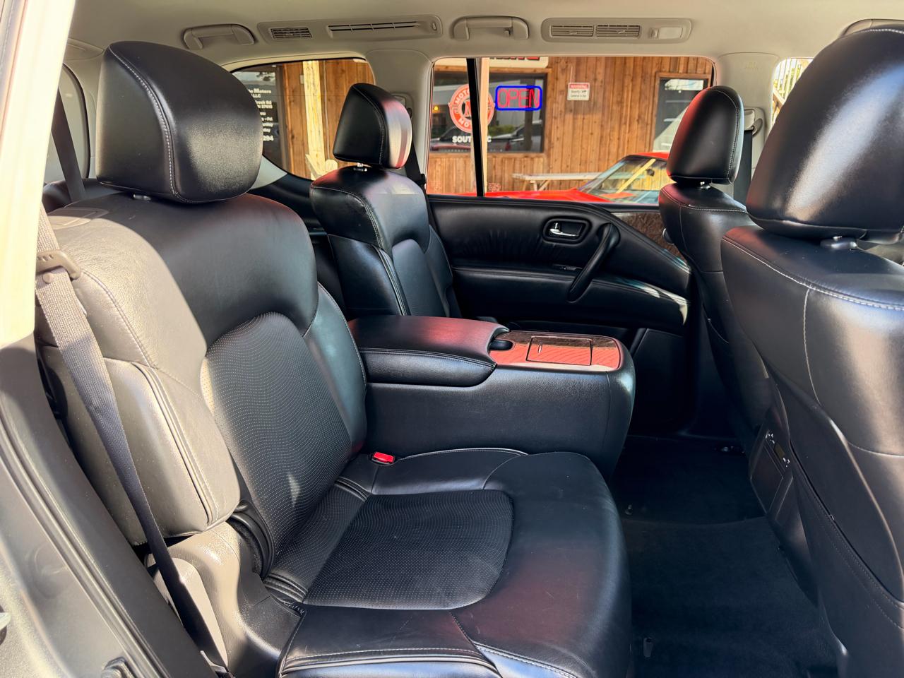 Infiniti QX80 4WD 4dr 2016