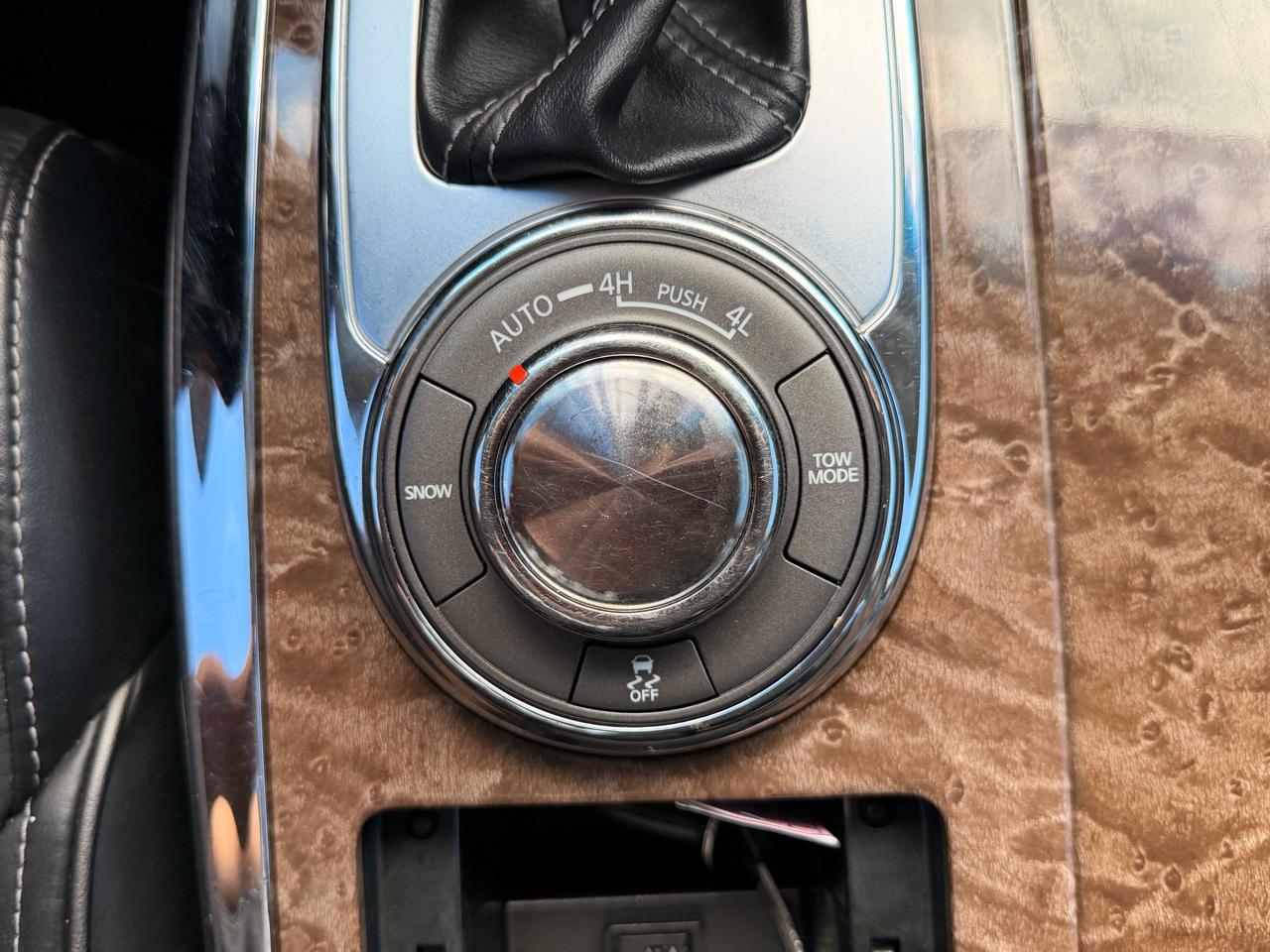 Infiniti QX80 4WD 4dr 2016