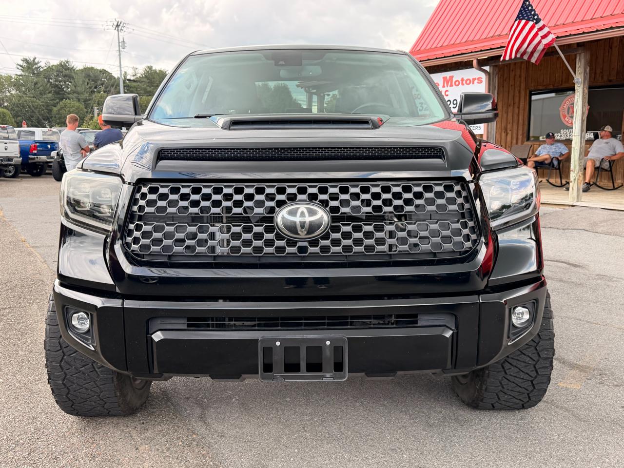 Toyota Tundra 2WD SR5 CrewMax 5.5' Bed 5.7L (Natl) 2021