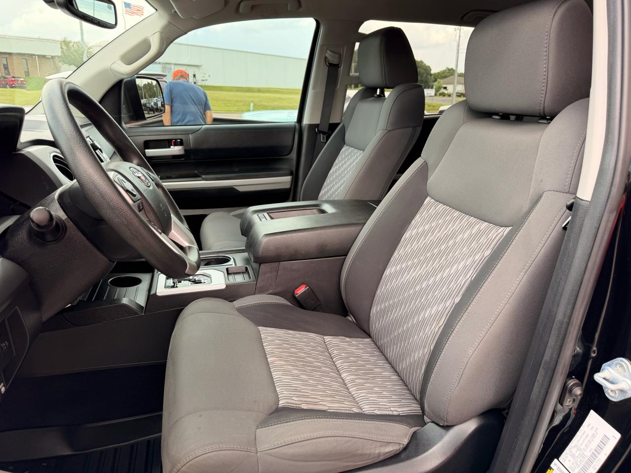 Toyota Tundra 2WD SR5 CrewMax 5.5' Bed 5.7L (Natl) 2021