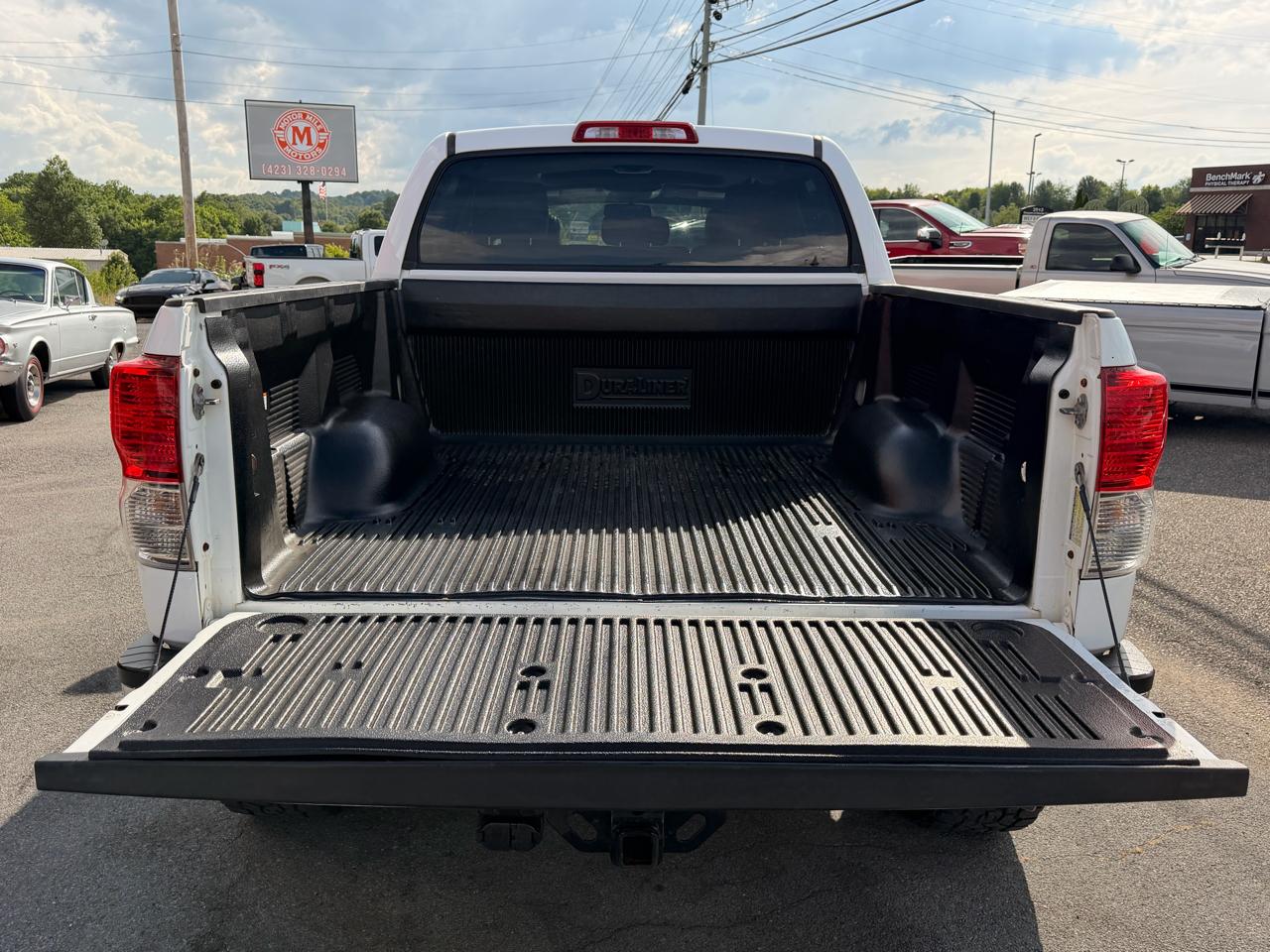 Toyota Tundra 4WD Truck CrewMax 5.7L FFV V8 6-Spd AT LTD (Natl) 2013