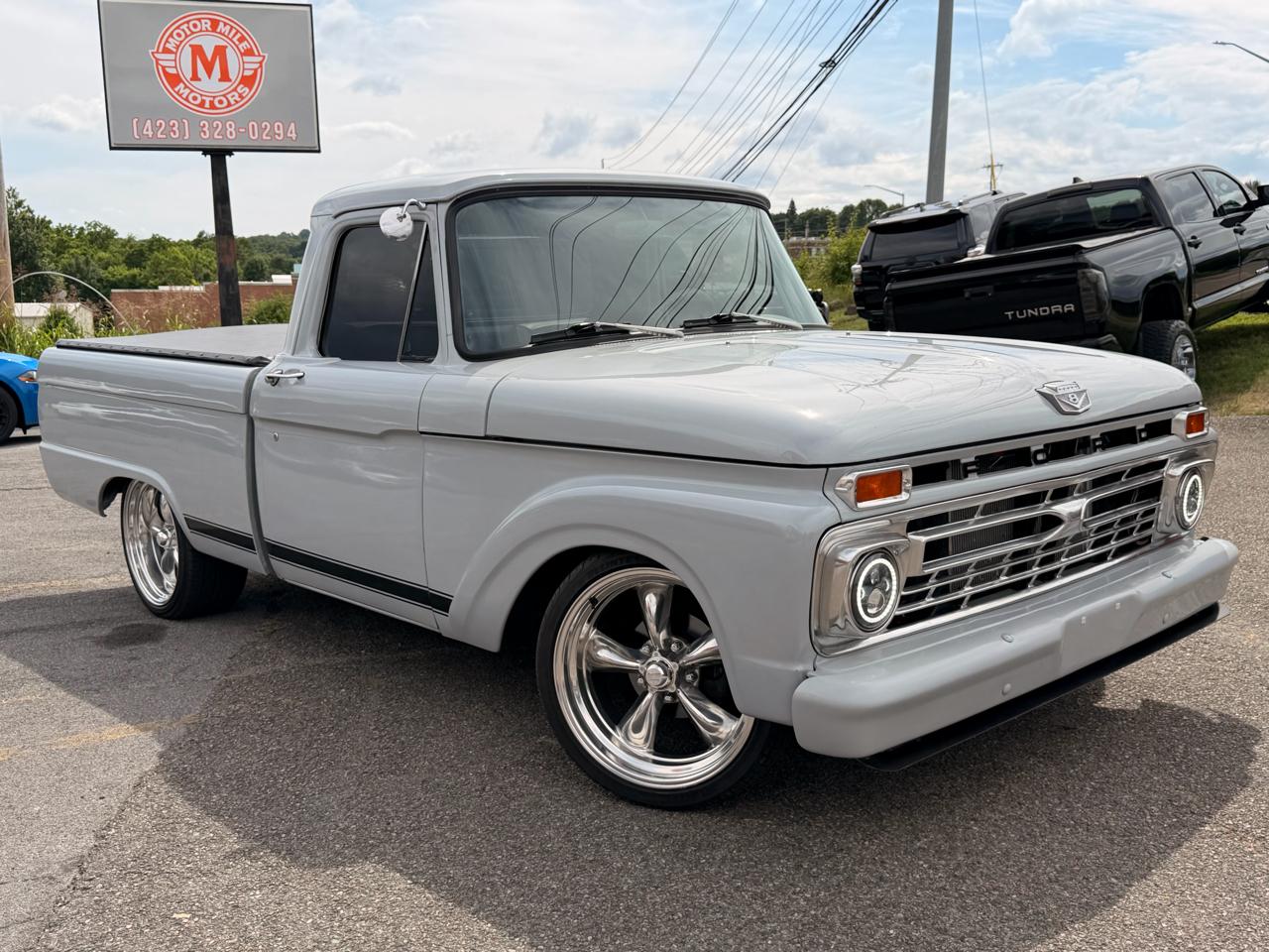 1966 Ford F-100 
