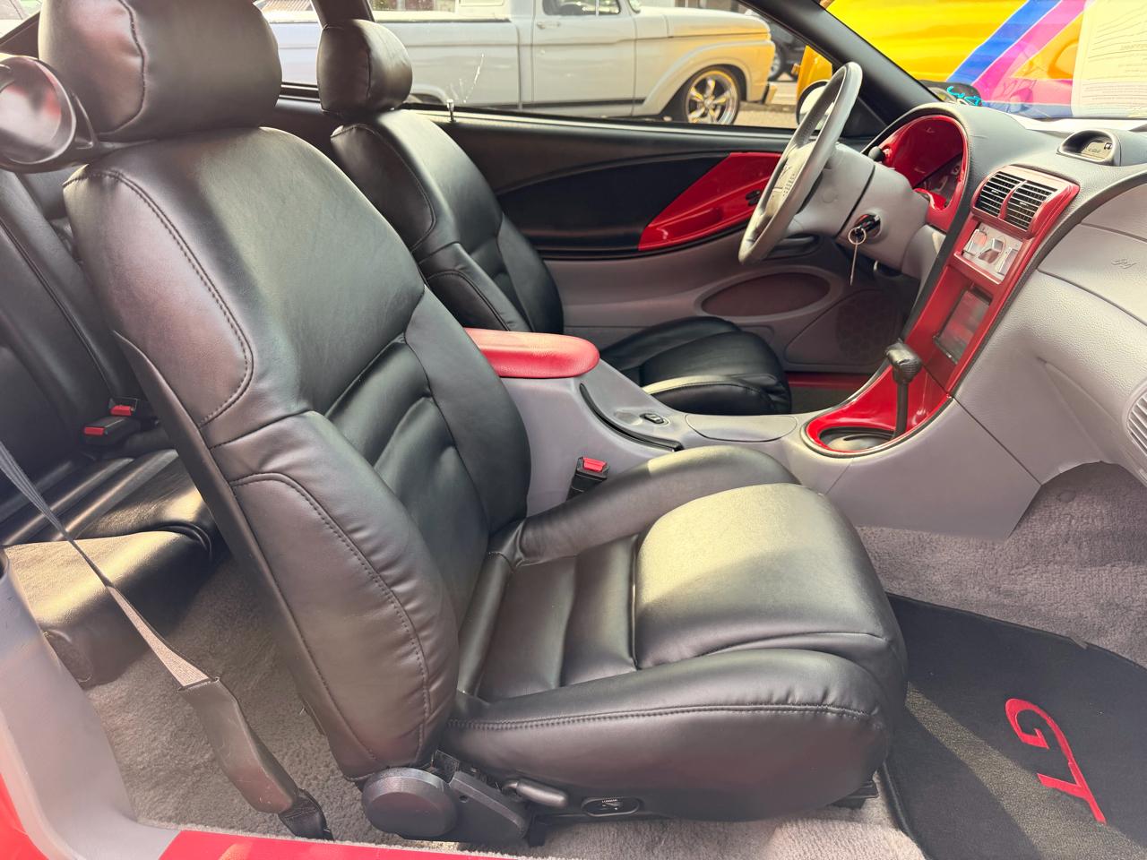 Ford Mustang 2dr Coupe GT 1994