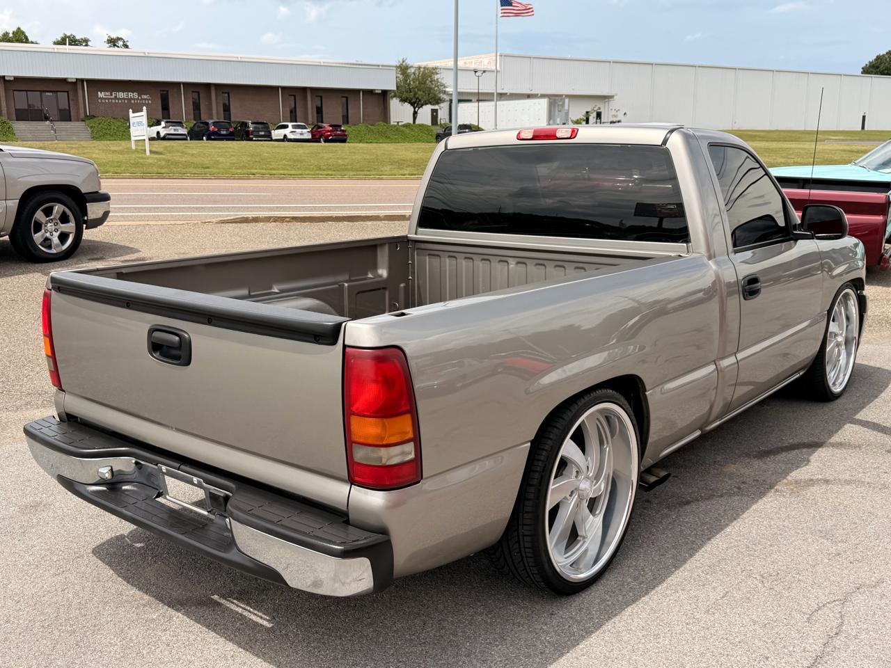 Chevrolet Silverado 1500 Reg Cab 119.0" WB LS 1999