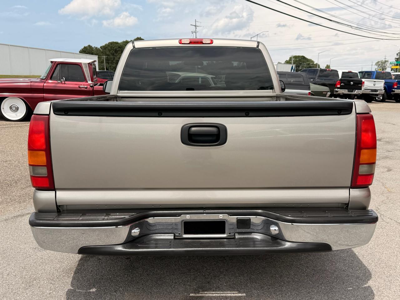 Chevrolet Silverado 1500 Reg Cab 119.0" WB LS 1999