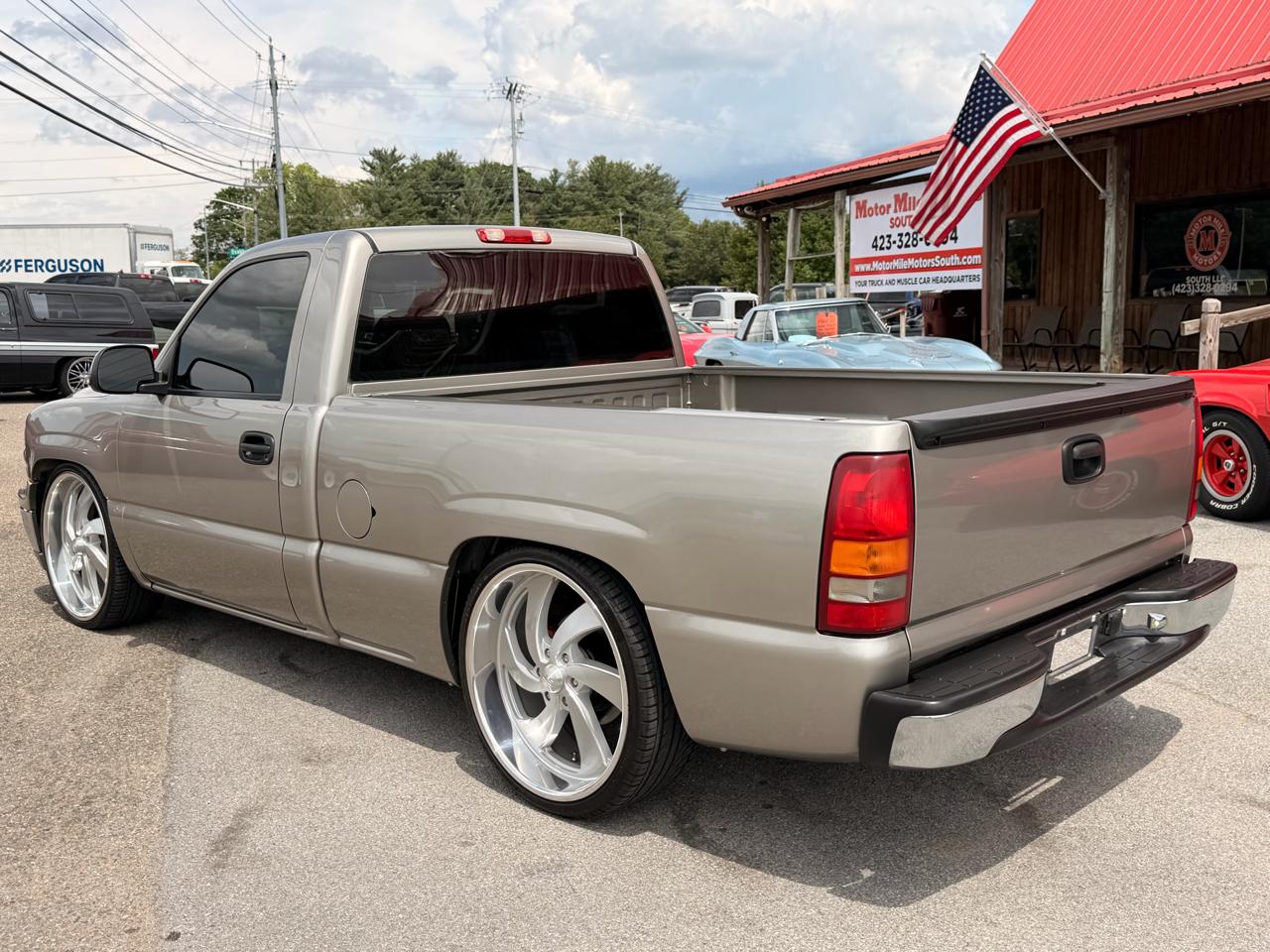 Chevrolet Silverado 1500 Reg Cab 119.0" WB LS 1999