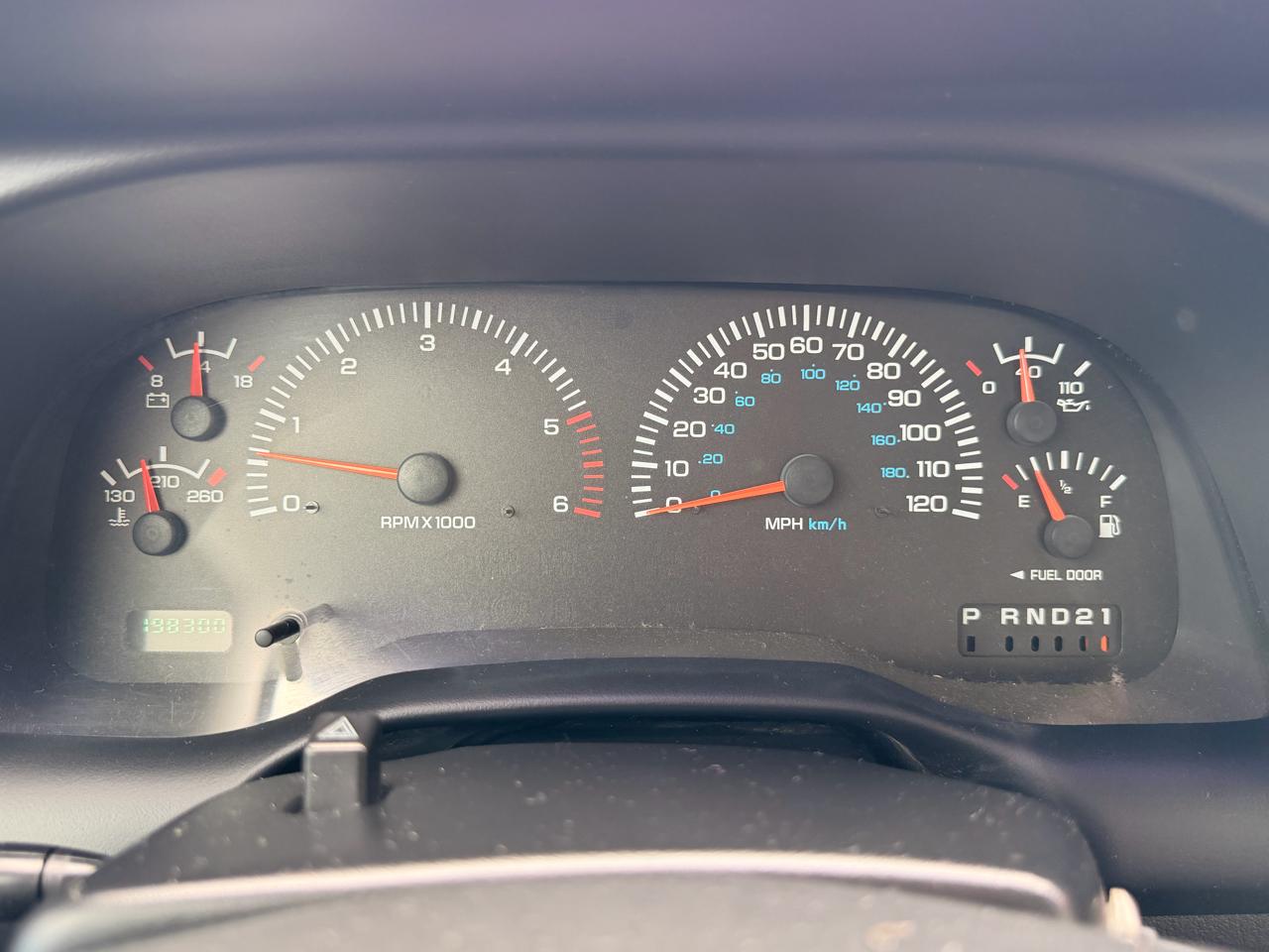 Dodge Ram 1500 2dr Reg Cab 119" WB 2001