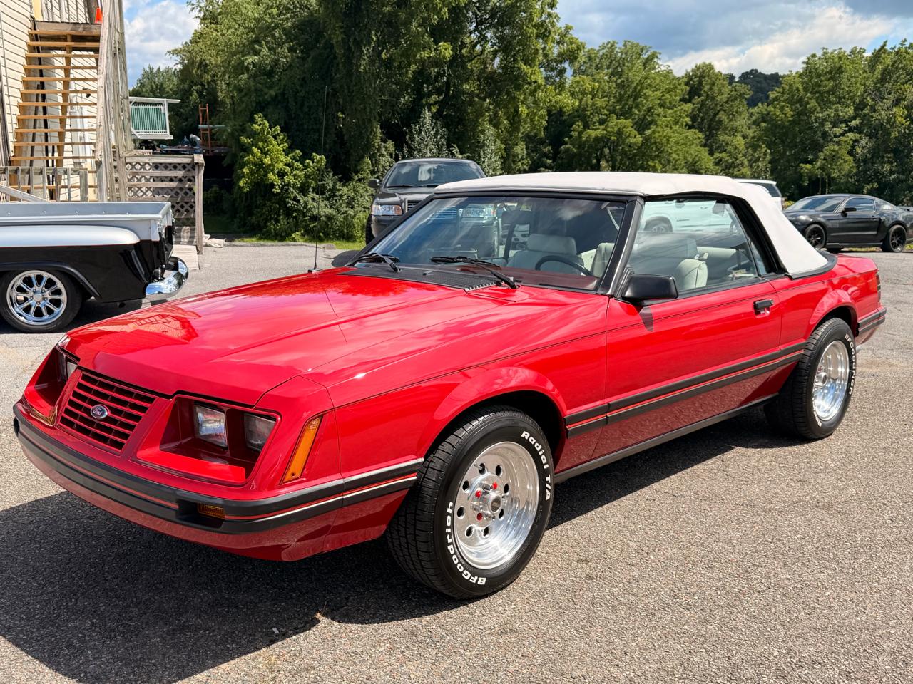 Ford Mustang 2dr Conv GT 1984