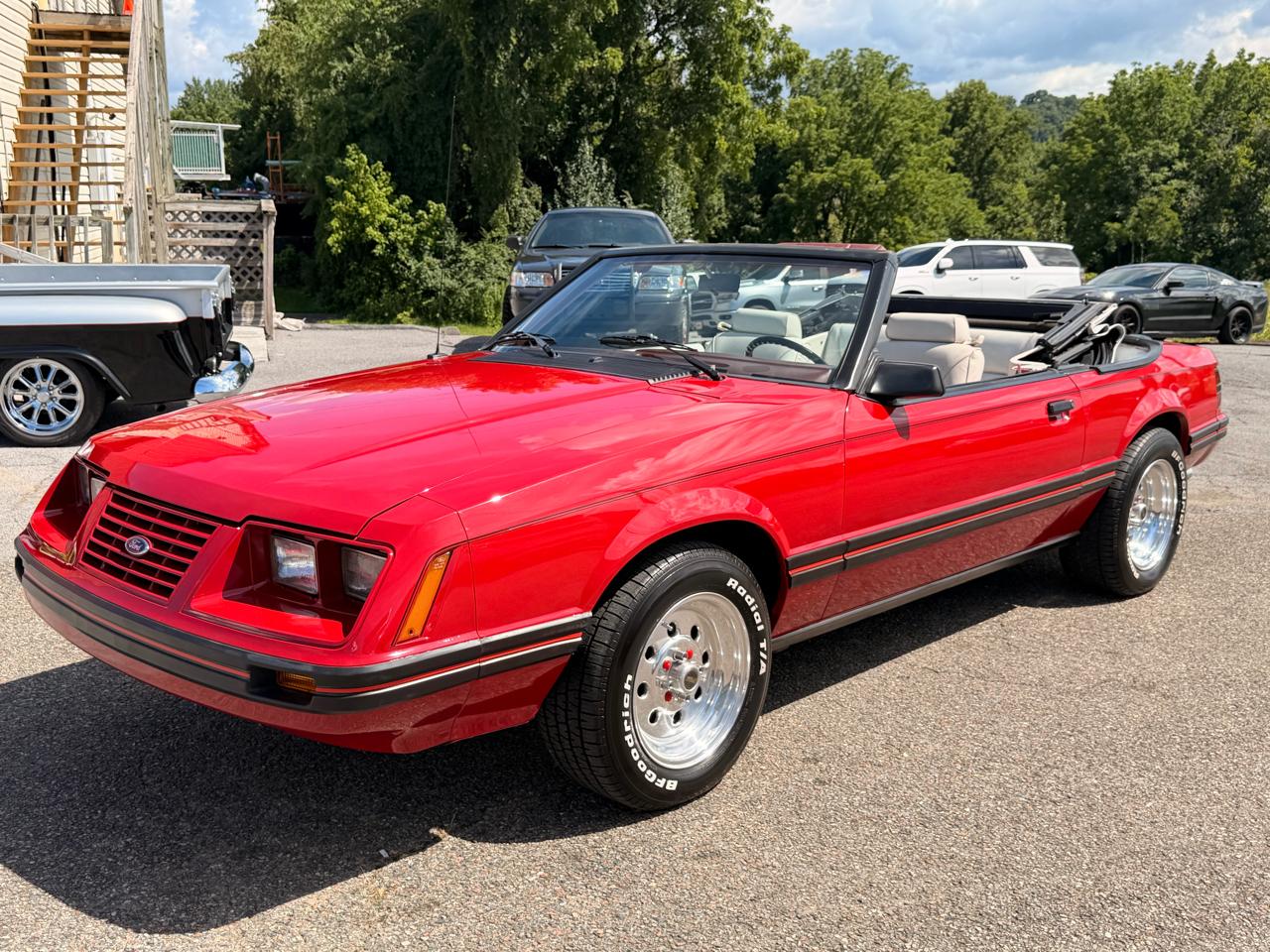 Ford Mustang 2dr Conv GT 1984