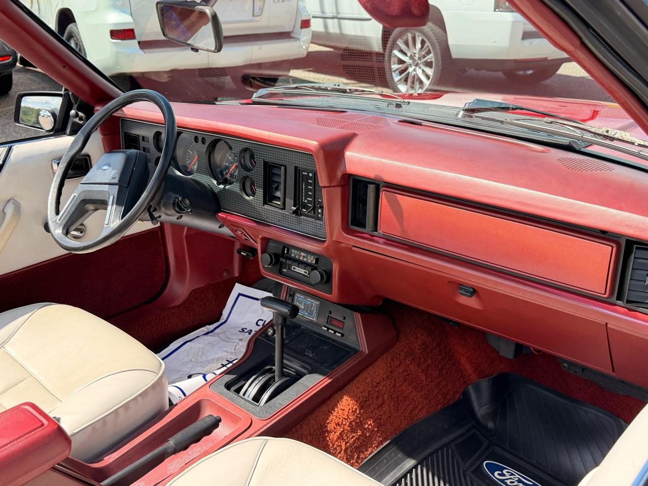 Ford Mustang 2dr Conv GT 1984