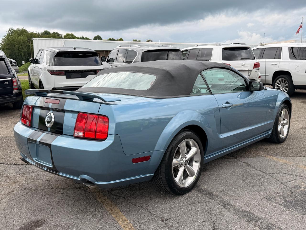 Ford Mustang 2dr Conv GT Deluxe 2006