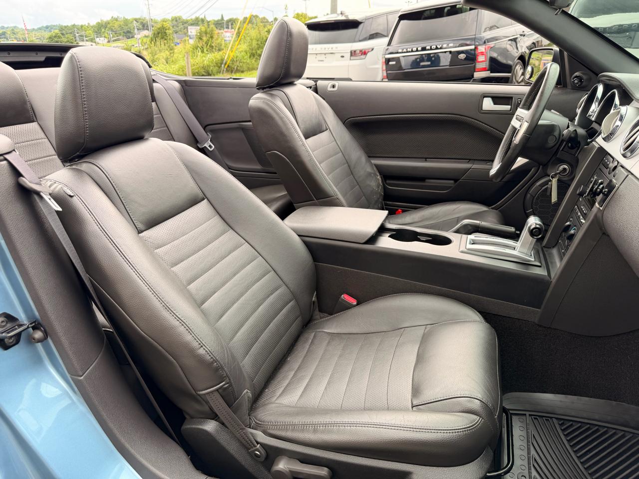 Ford Mustang 2dr Conv GT Deluxe 2006