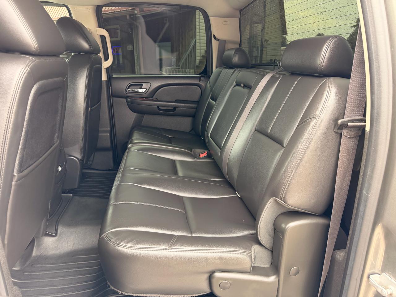 GMC Sierra 2500HD 4WD Crew Cab 153.7" SLT 2013