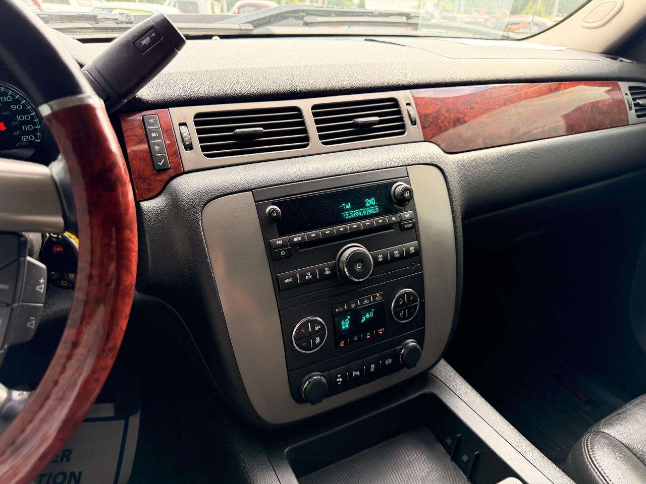 GMC Sierra 2500HD 4WD Crew Cab 153.7" SLT 2013