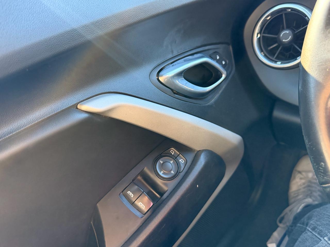Chevrolet Camaro 2dr Cpe 1LT 2019