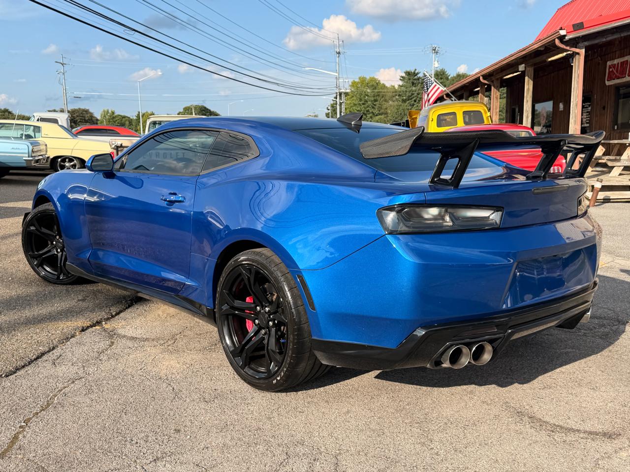 Chevrolet Camaro 2dr Cpe 1SS 2016