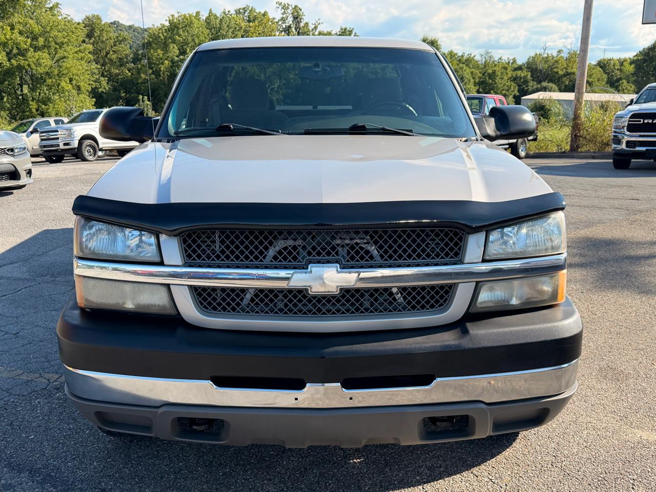 Chevrolet Silverado 2500HD Ext Cab 157.5" WB LS 2004