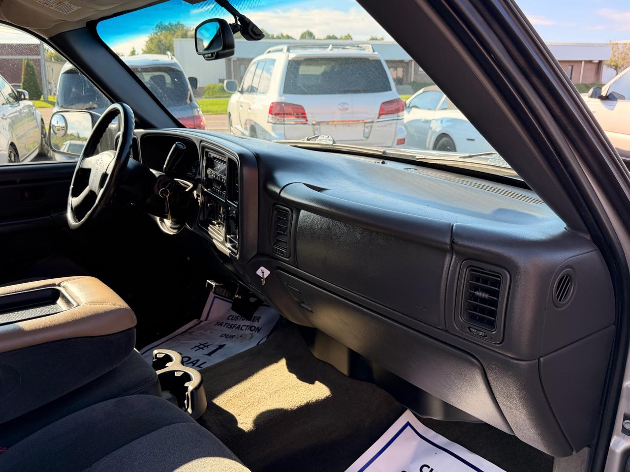 Chevrolet Silverado 2500HD Ext Cab 157.5" WB LS 2004