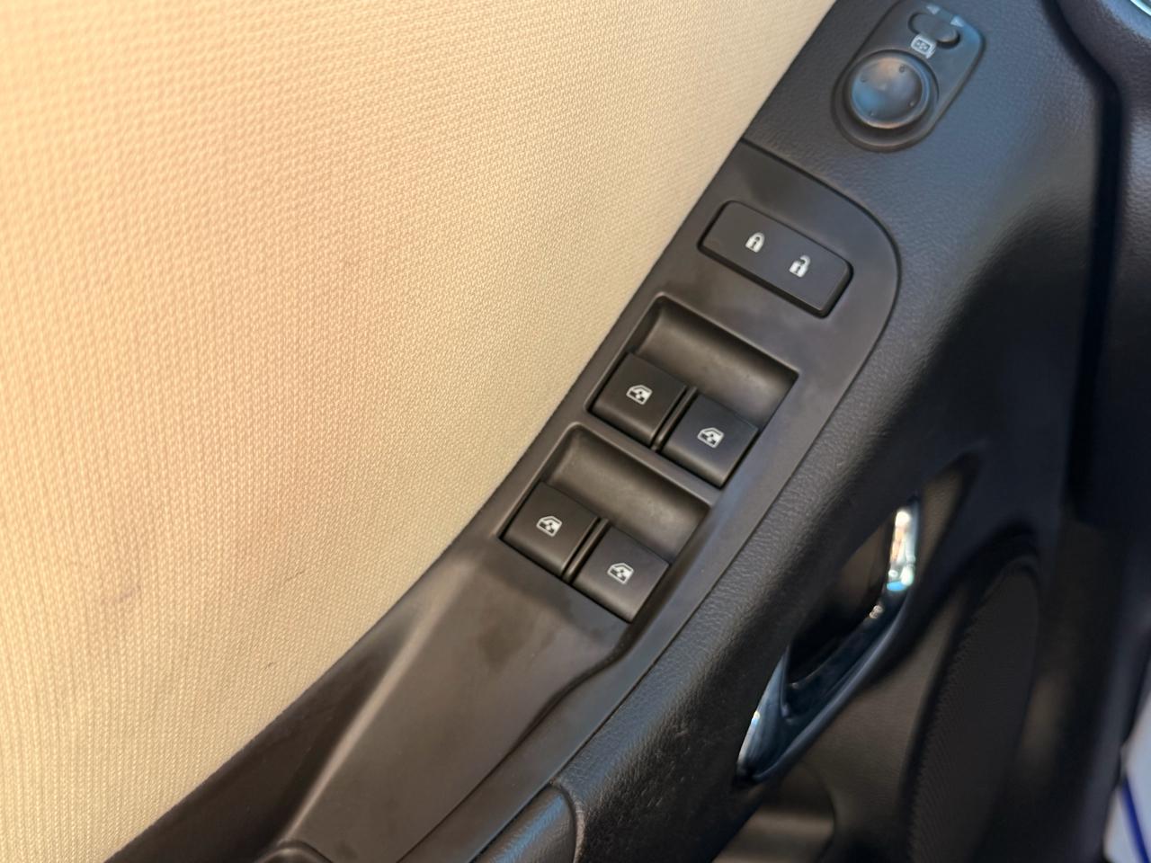 Chevrolet Camaro 2dr Conv LT w/1LT 2014