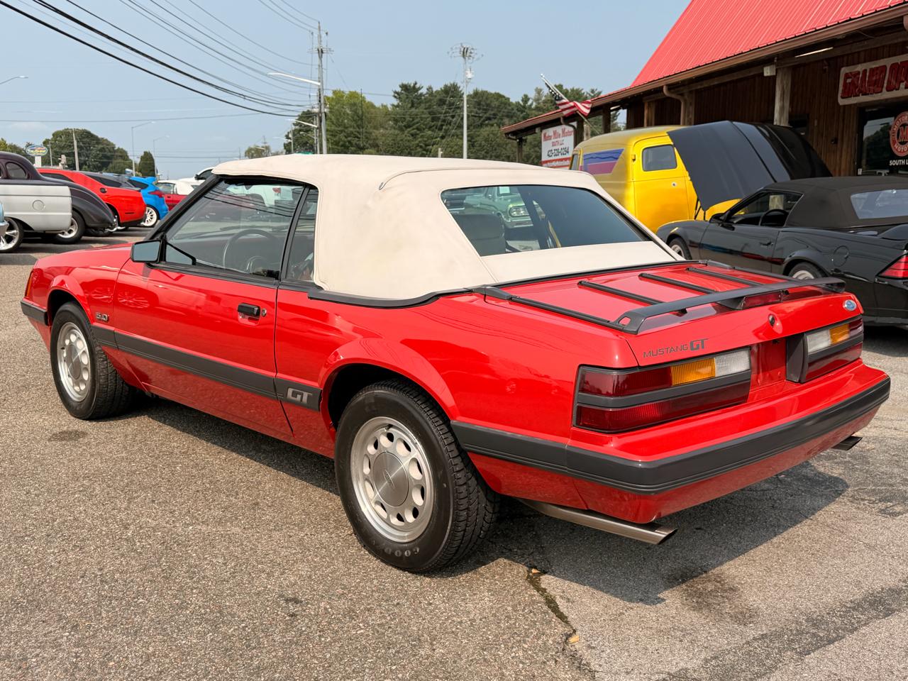 Ford Mustang 2dr Convertible GT Auto 1986