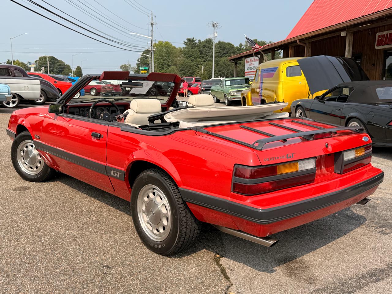Ford Mustang 2dr Convertible GT Auto 1986