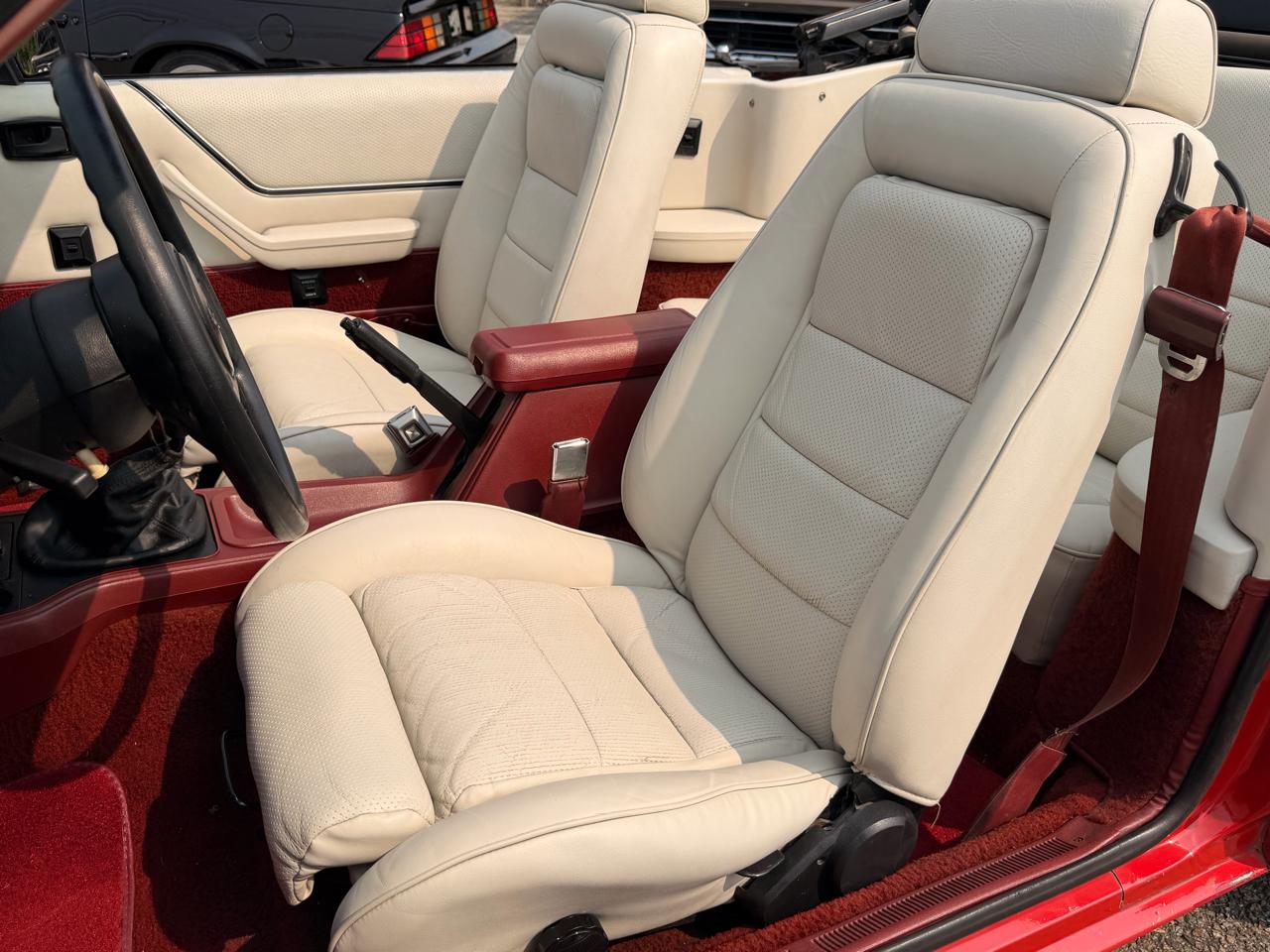 Ford Mustang 2dr Convertible GT Auto 1986