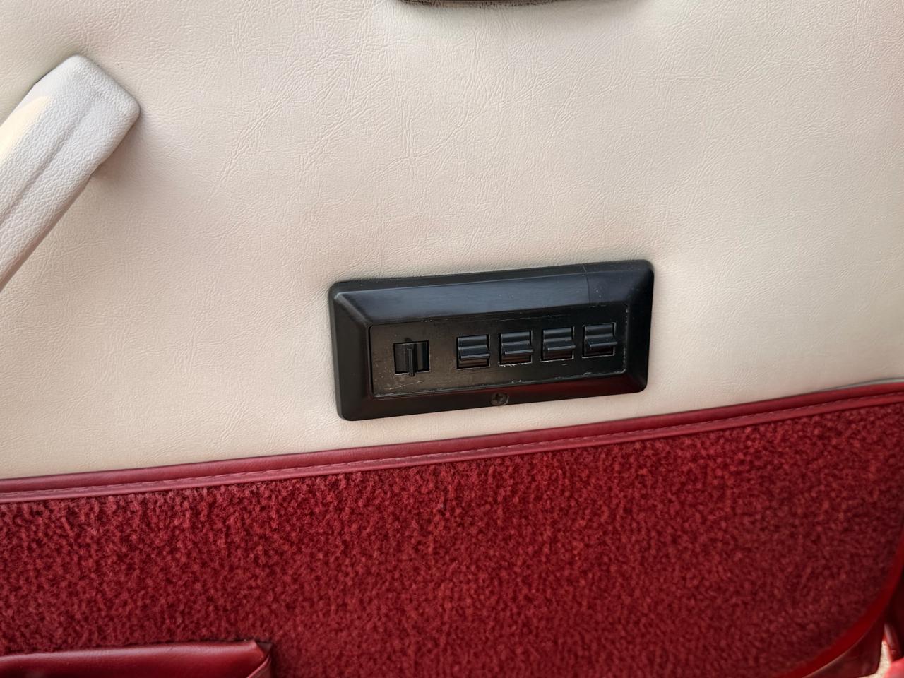 Ford Mustang 2dr Convertible GT Auto 1986