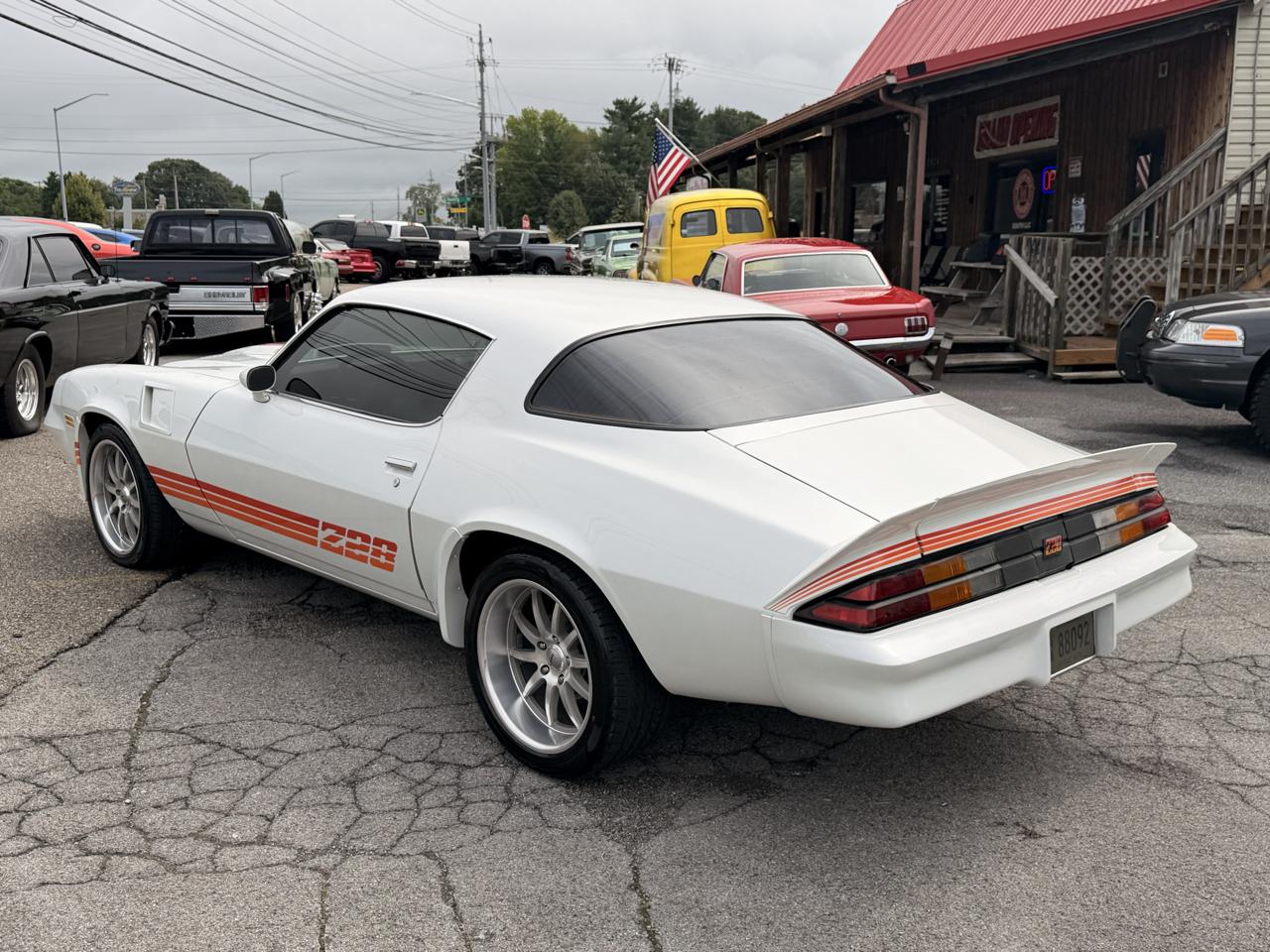 Chevrolet Camaro 2dr Coupe 1981