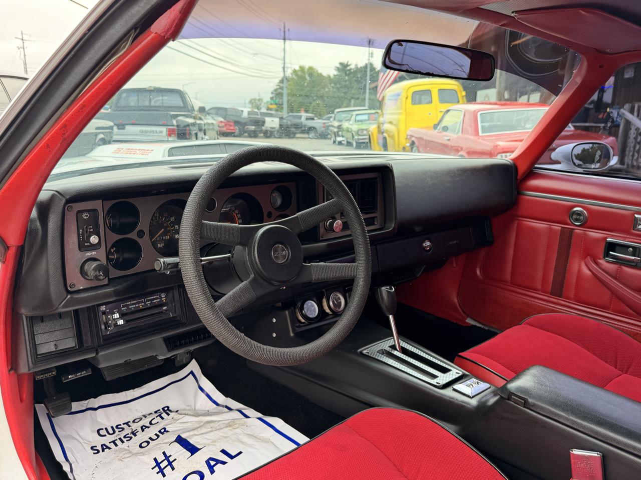 Chevrolet Camaro 2dr Coupe 1981