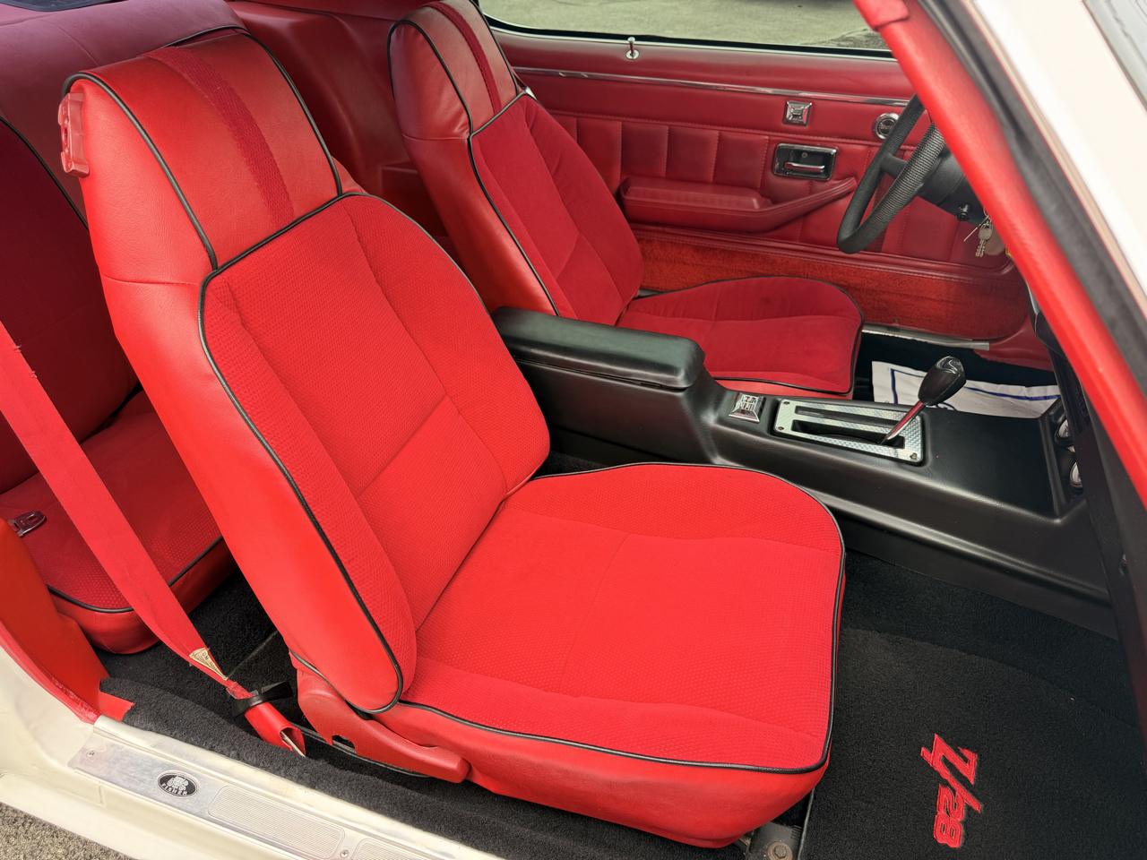 Chevrolet Camaro 2dr Coupe 1981