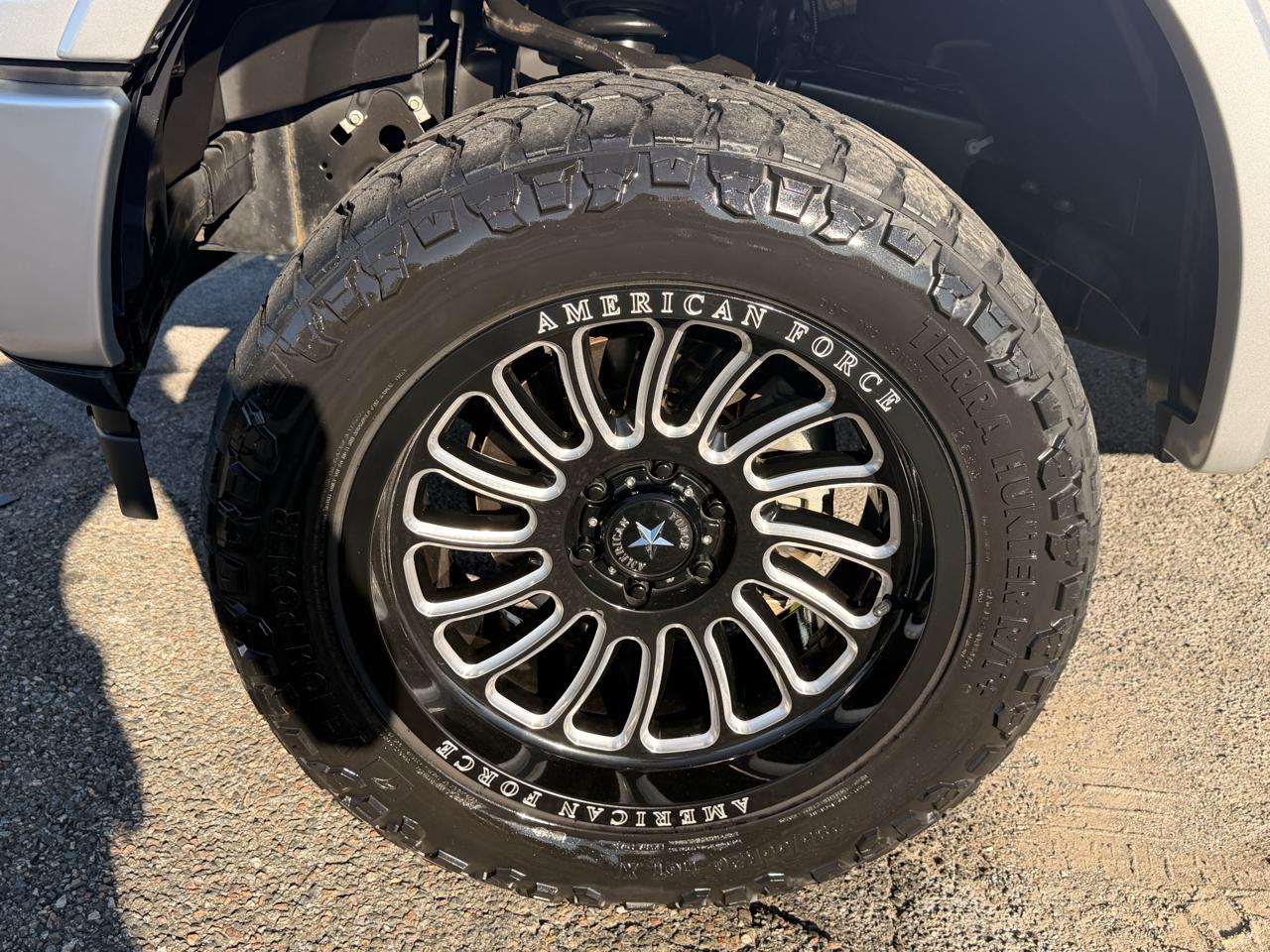 Ford F-150 4WD SuperCrew 145" Platinum 2018