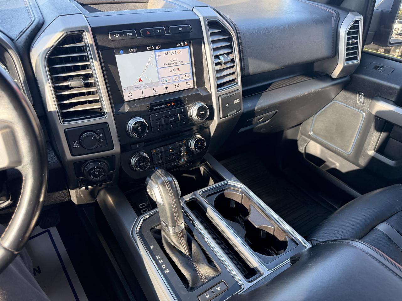 Ford F-150 4WD SuperCrew 145" Platinum 2018