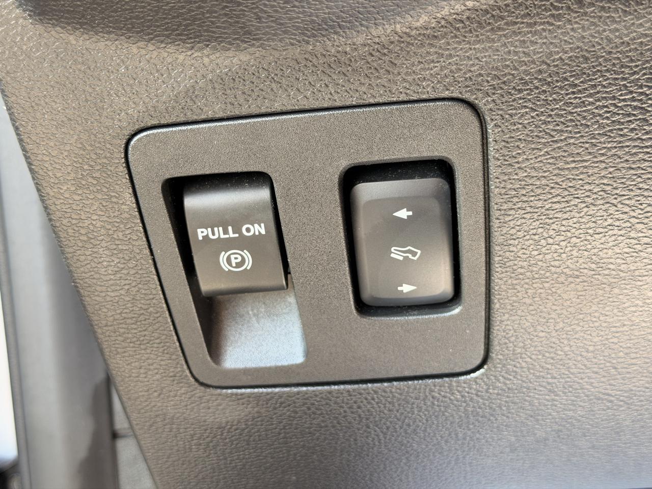 Ford F-150 4WD SuperCrew 145" Platinum 2018